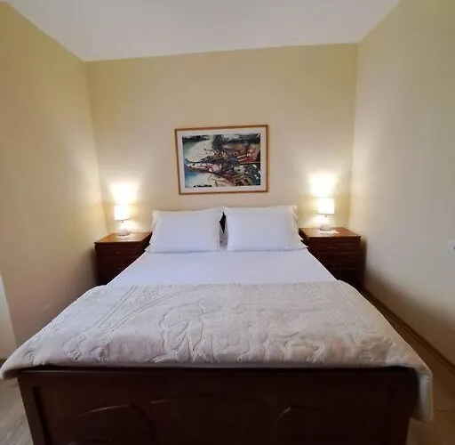 Lägenhet Quiet, Cozy, Luminous Tirana