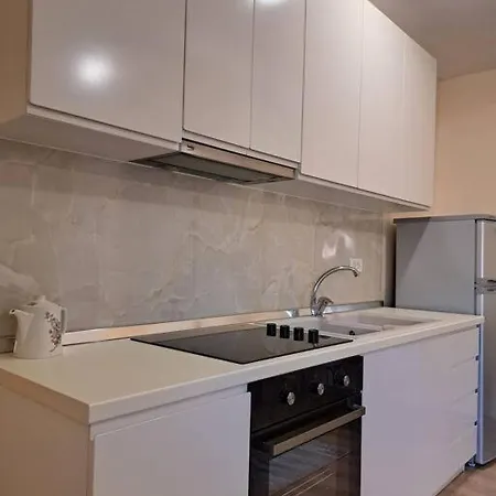 Quiet, Cozy, Luminous * Tirana