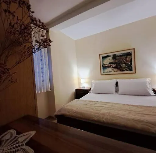 Апартаменты Quiet, Cozy, Luminous